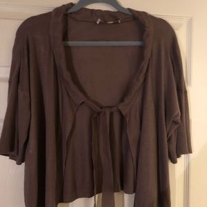 Three piece ensemble in taupe and navy.